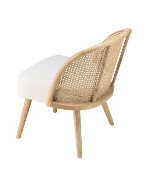 Chaise basse en bois d'Hévéa tissu bouclette Albane blanche - 55x62x71 cm